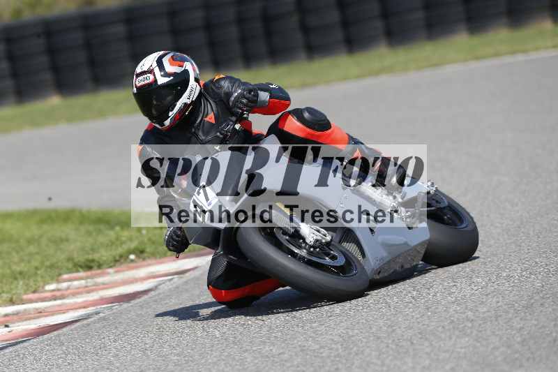 /44 09.08.2025 Plüss Moto Sport ADR/Freies Fahren/47